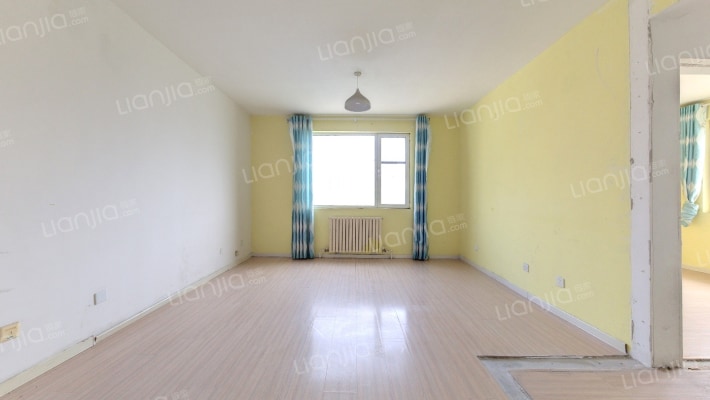 怡情海岸二手房实景图