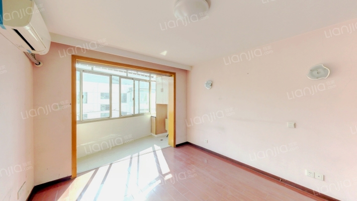 真北一街坊二手房实景图