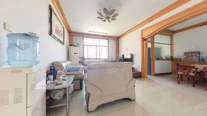 中航铁路小区二手房实景图