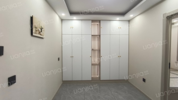 长发街二手房实景图