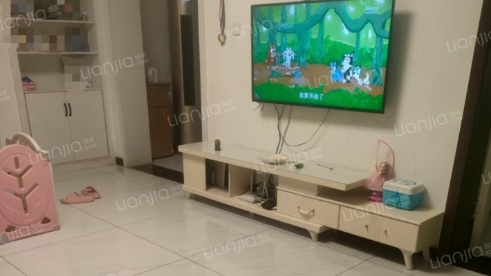 建行宿舍二手房实景图