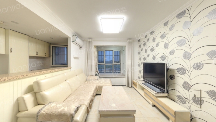 中晟馨苑小区四号院二手房实景图