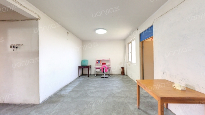 卧龙天香南园二手房实景图