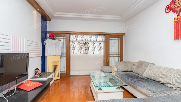 世纪花苑二手房实景图