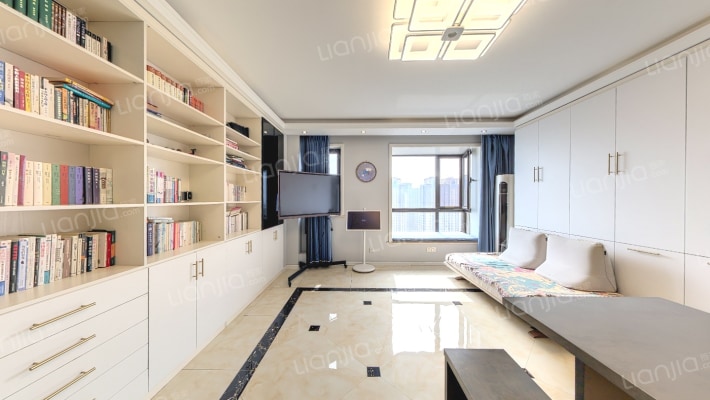 绿地世纪城三期二手房实景图