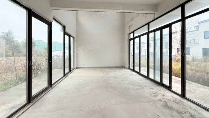 汤泉庄园二手房实景图