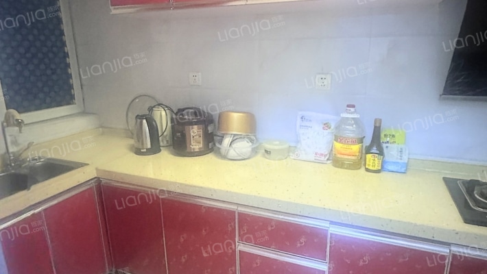 水岸花城，好房源，环境好，交通便利。-厨房