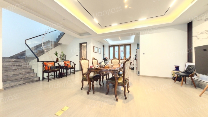 凤栖梧桐二手房实景图