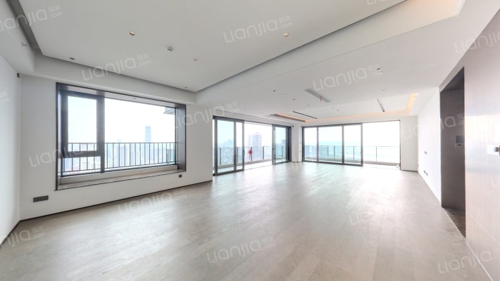 万科瑧湾汇二手房实景图