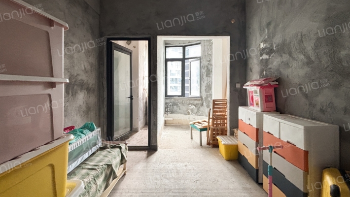 桃源居国际花园九区二手房实景图