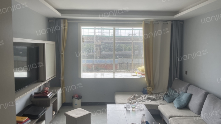 滇池路138号二手房实景图