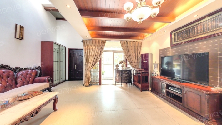 靠山居艺墅南区二手房实景图