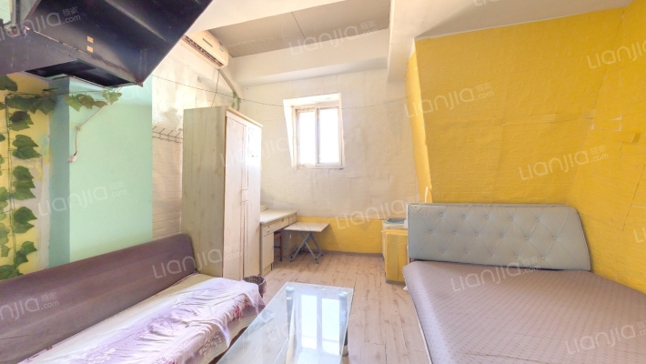 壹品公寓二手房实景图