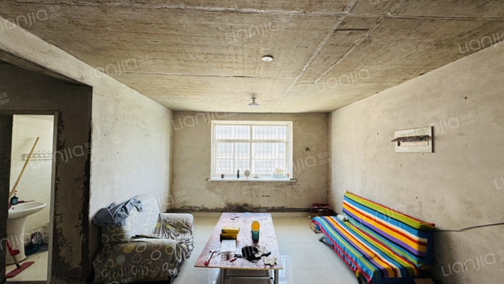 岱宗佳苑二手房实景图