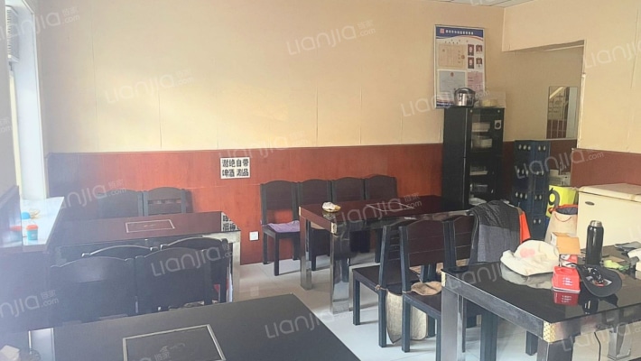 建安里综合楼二手房实景图