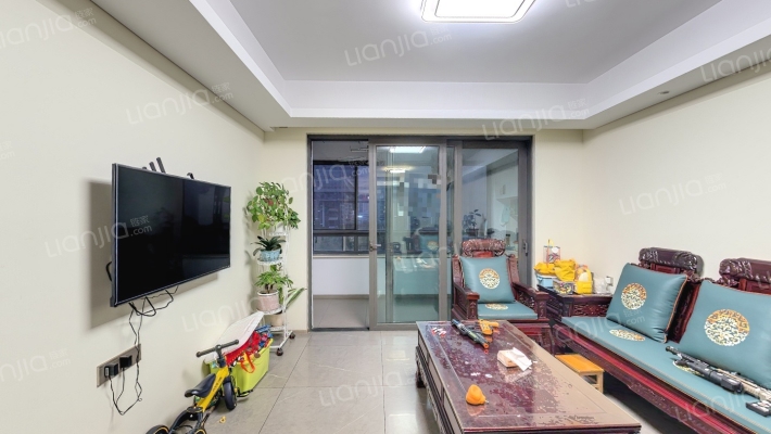 麓园二手房实景图