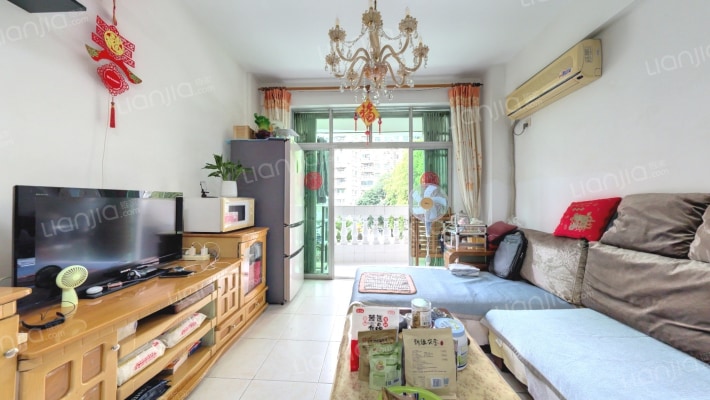 银泉花园二手房实景图