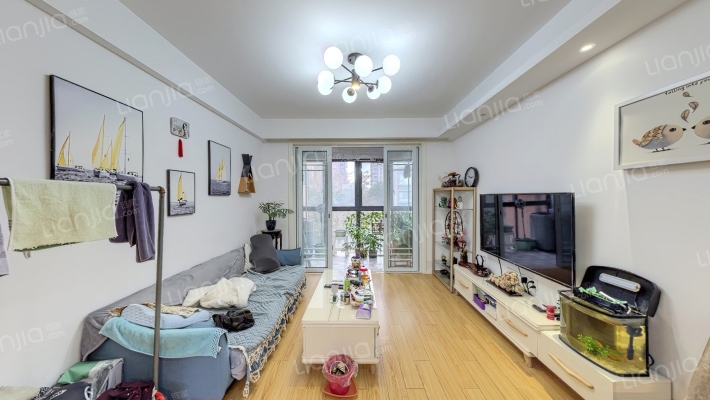 映月华府二手房实景图