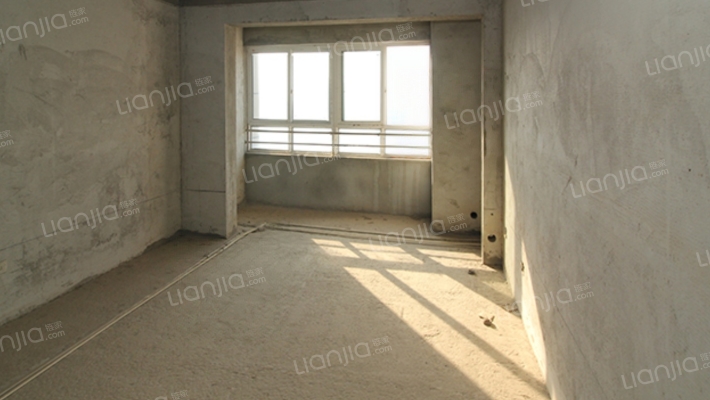 金碧华府二手房实景图