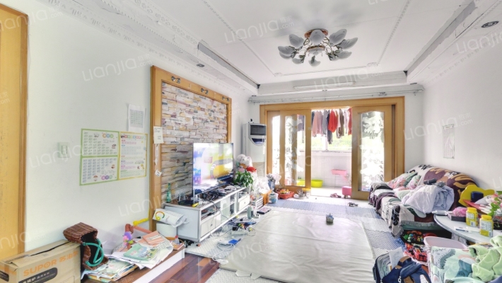 青松石二手房实景图