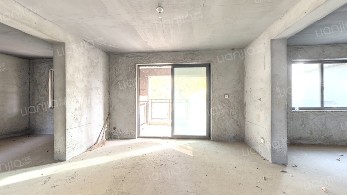 滨湖绿洲二手房实景图