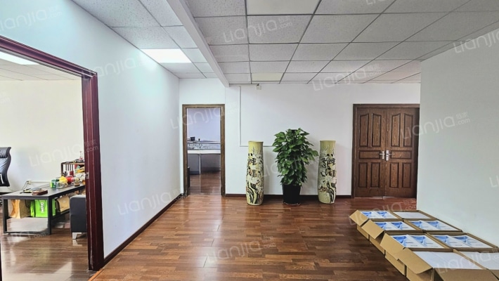 中北路221号二手房实景图