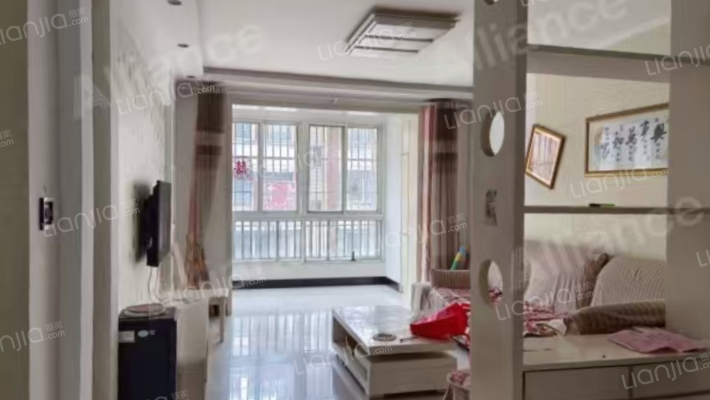 新源雅居二手房实景图