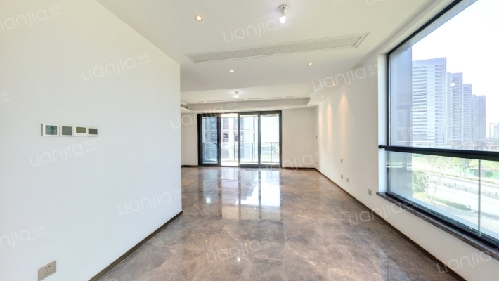 镜栖绿汀里二手房实景图