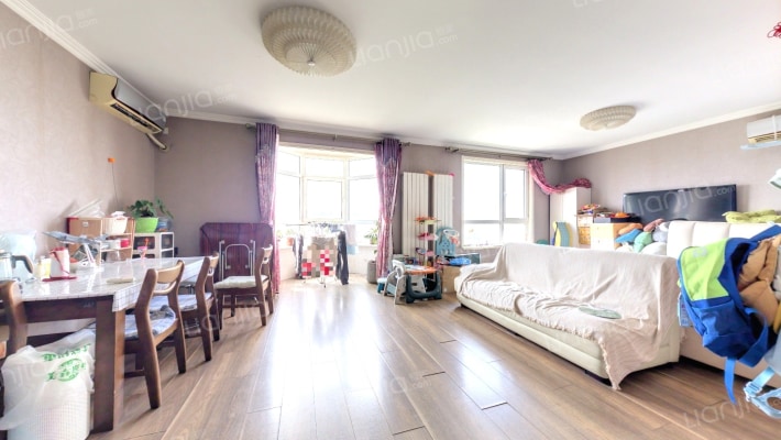 中海城圣朝菲二手房实景图