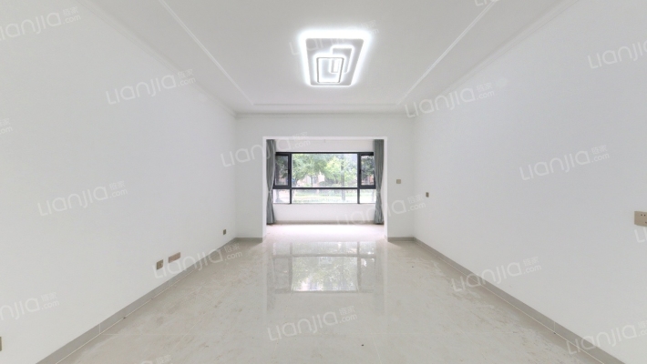 万辉星城蓝山郡二手房实景图