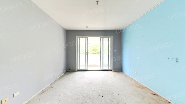 鹤溪佳苑二手房实景图