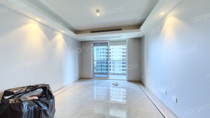 滨江望涛月明二手房实景图