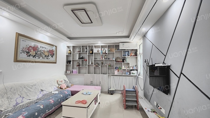 三里回迁楼二手房实景图