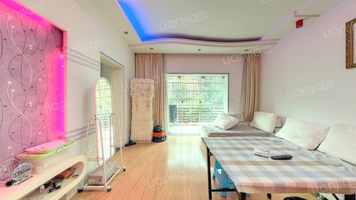 阳光苑B区二手房实景图