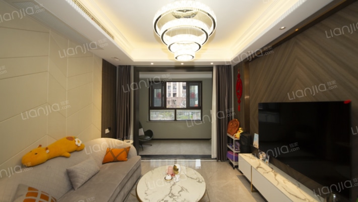 富冠铂樾府二手房实景图