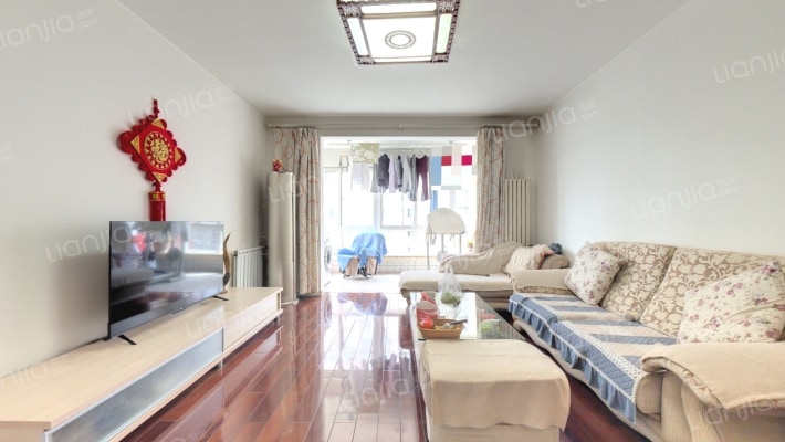 天然居一期二手房实景图