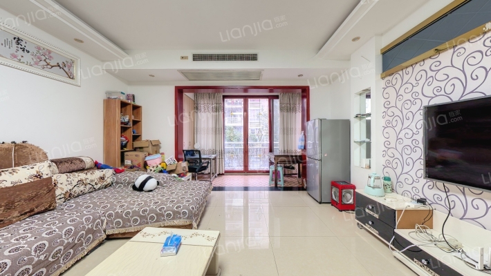 竞地阳光二手房实景图