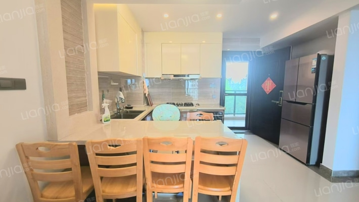 富力湾星海阁二手房实景图