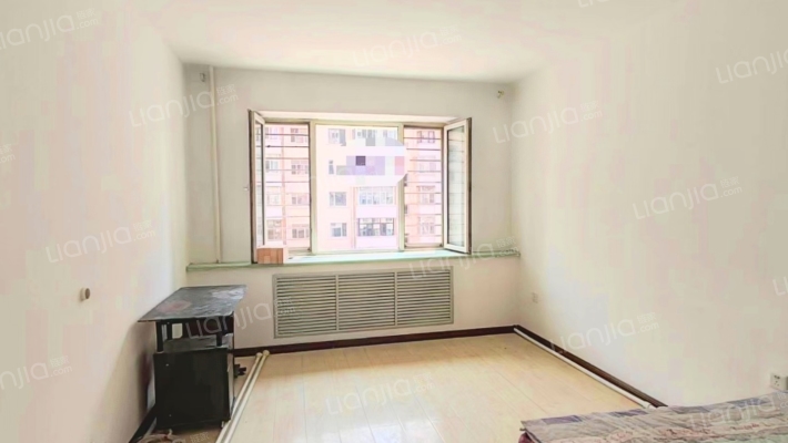 金港小区二手房实景图