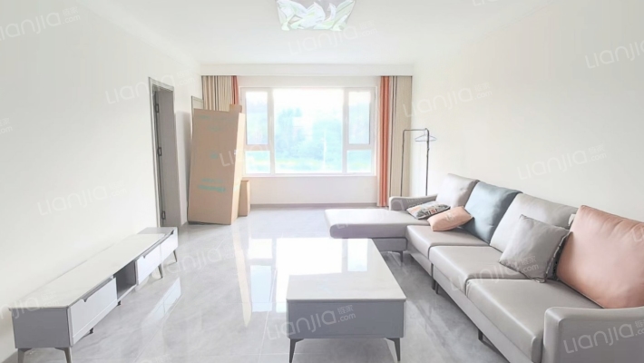 美加花园二手房实景图