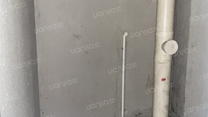 全南两居毛坯房，高楼层，采光好，无遮挡。-卫生间B