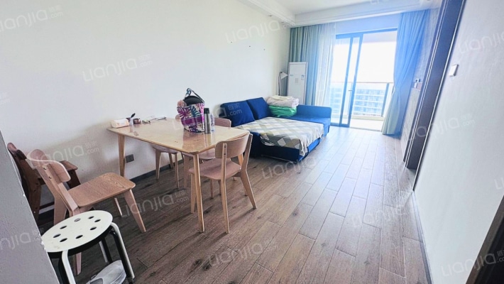 神州半岛海公馆一期二手房实景图