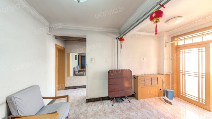 铁路信号厂小区二手房实景图