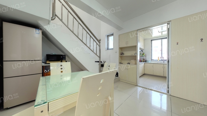 尹东新村二手房实景图