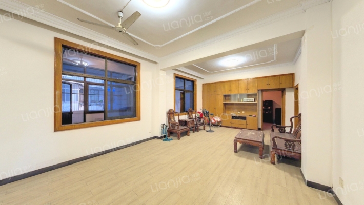 滨江西路21号二手房实景图