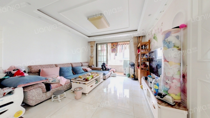 荣府二手房实景图