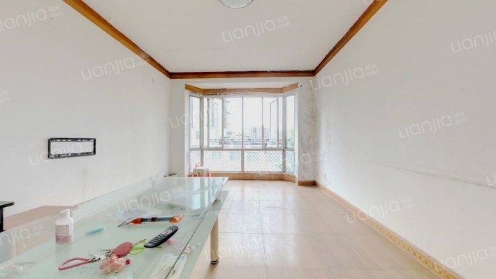 省地铁局普乐分局职工生活区二手房实景图