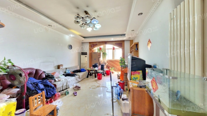 滨河小区颐宁苑南区二手房实景图