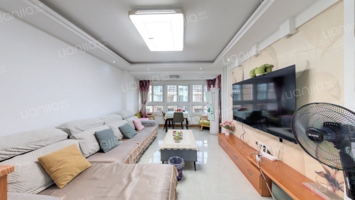 华太家园二手房实景图