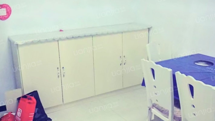 富兴公寓 带装修 两居户型 好位置 生活便利-厨房